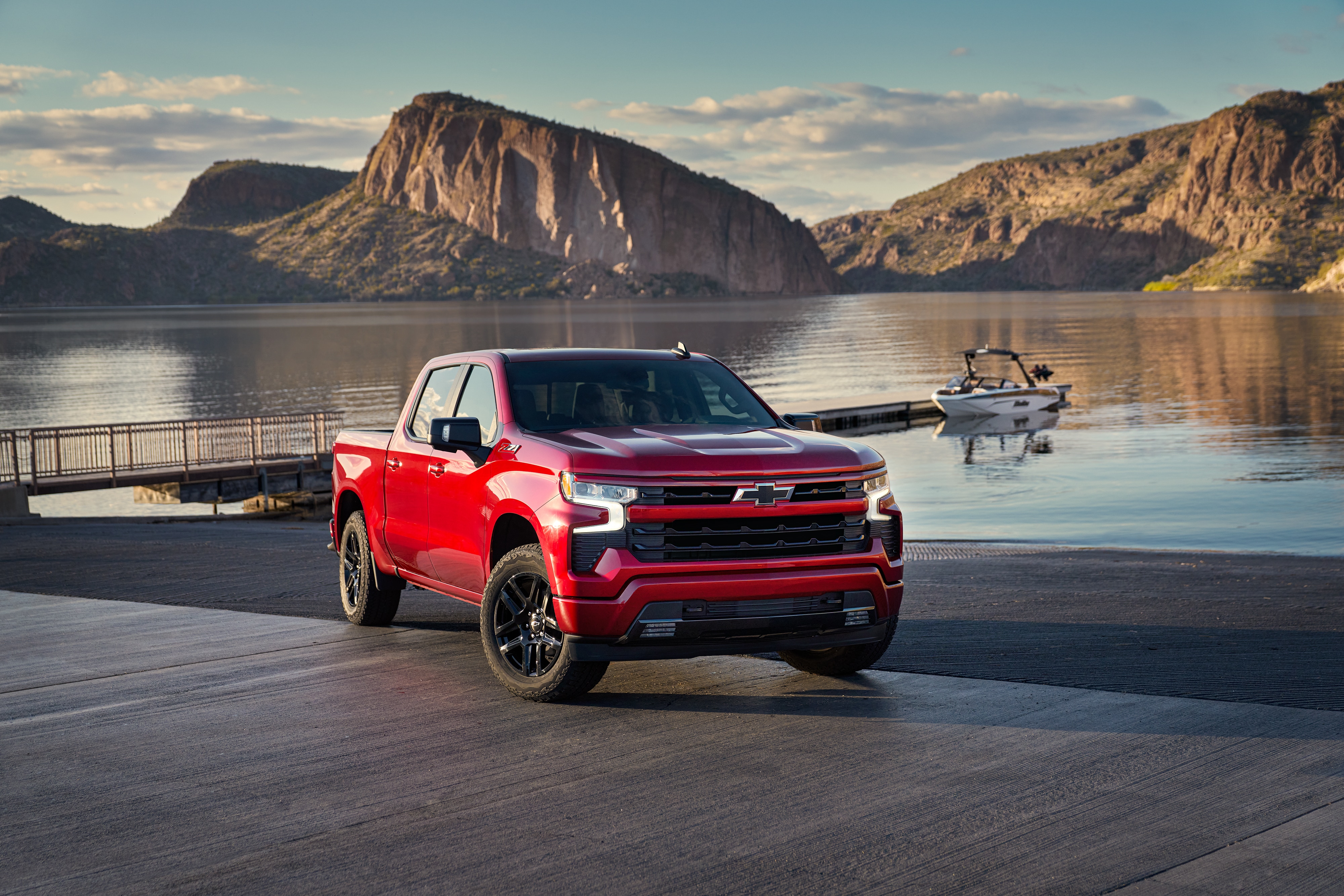 2024-Chevrolet-Silverado1500-RST-CrewCab-ShortBox-4WD-Truck-L03.jpg